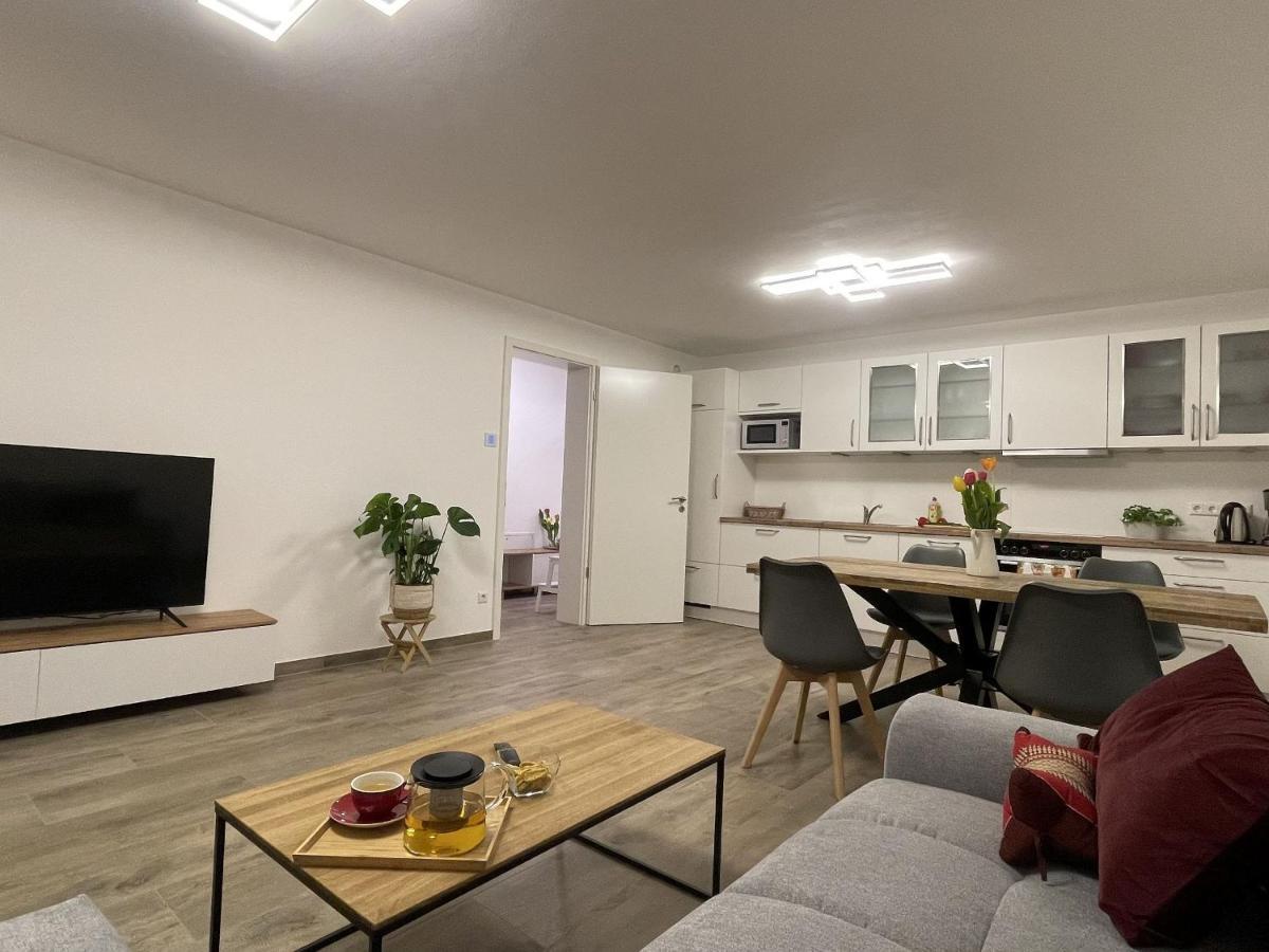 Ferienwohnung Am Park 巴登韦勒 外观 照片